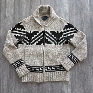Women’s Pendleton Woolen Mills Zip-Up Sweater